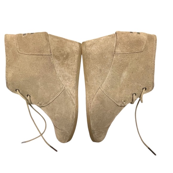 Toms Desert Wedge Booties Women's Size 8 Tan Taupe Suede Ankle Boots Lace Up - Picture 3 of 9